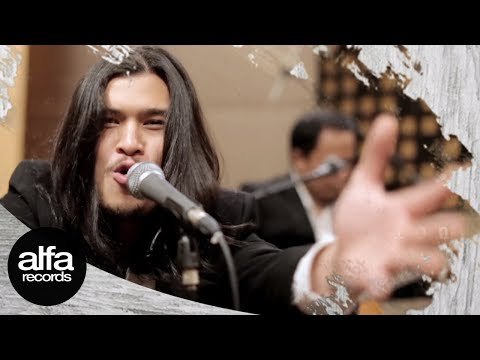 Virzha - Jangan Simpan Rindu [Live Session #11]