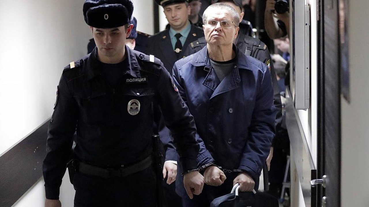 Ex-Wirtschaftsminister Uljukajew der Korruption schuldig gesprochen