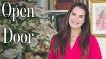 Brooke Shields Shows Us Her Home Decorations for the Holidays