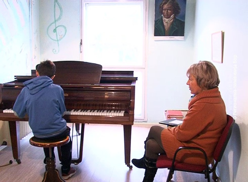 Muzička škola u Boru obeležila 68 godina rada, 15. decembar 2017 (RTV Bor)