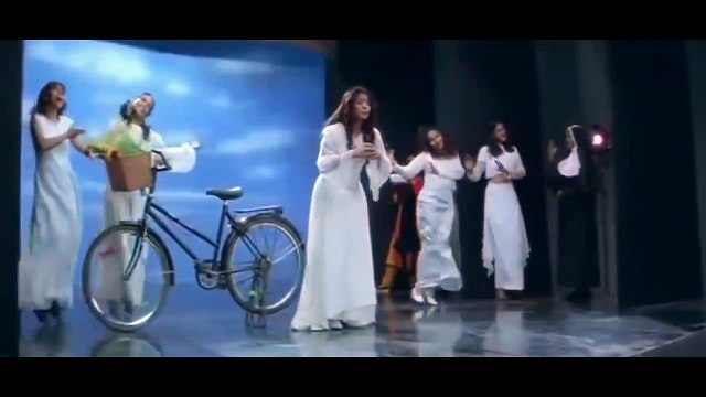 Poo Pookkum Osai Ketkkathan Aasai | Angel | Whatsapp Status in Tamil | Kajol Stage Performance