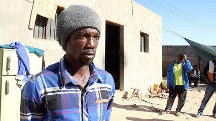 بلدة ليبية على طرف الصحراء تقدم "بيتا آمنا" للمهاجرين