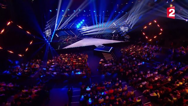 Laurent Gerra imite Céline Dion au Grand Show de l'humour