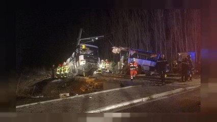 Fransa'daki tren kazasında ölü sayısı artıyor