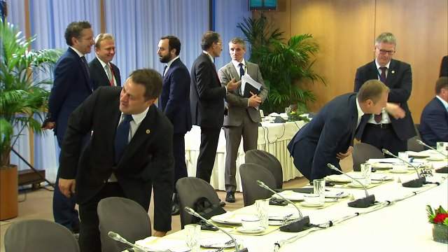 UE aprueba inicio de nueva fase de negociaciones con Reino Unido