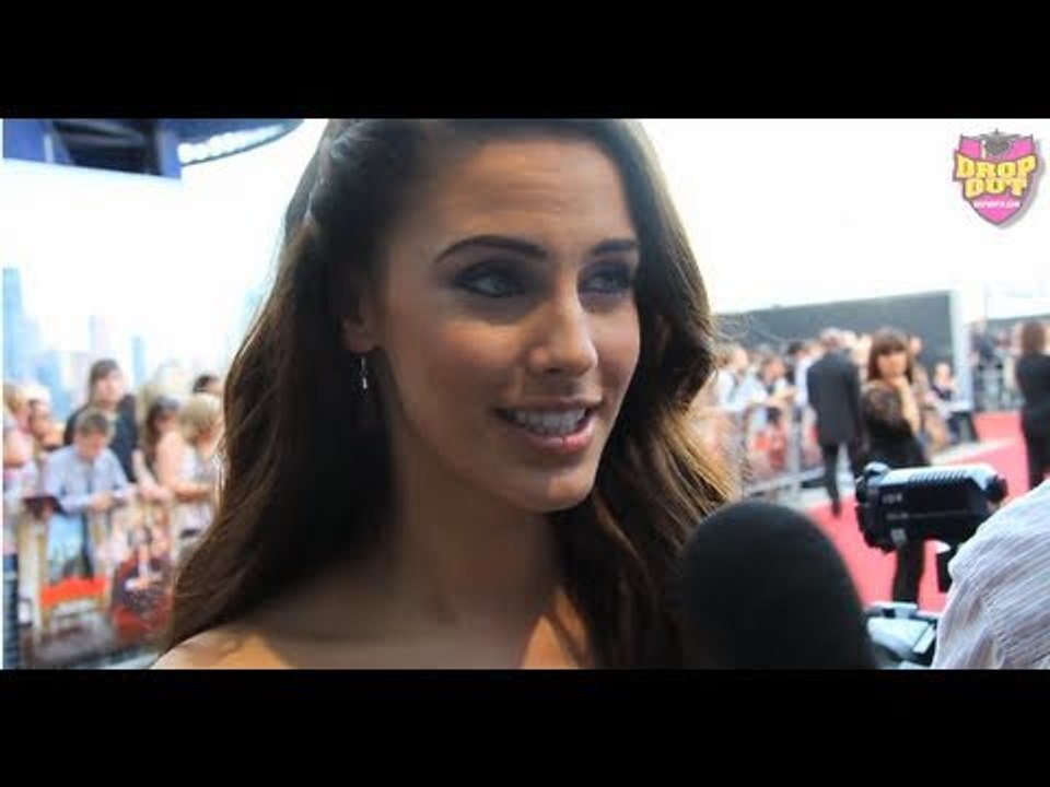 Arthur European Premiere: Red Carpet Interviews