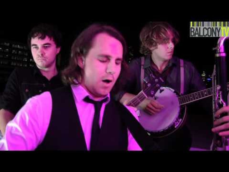 MIDNIGHT REVELATORS - DANCING WITH THE BONES OF A WOMAN DEAD AND GONE (BalconyTV)