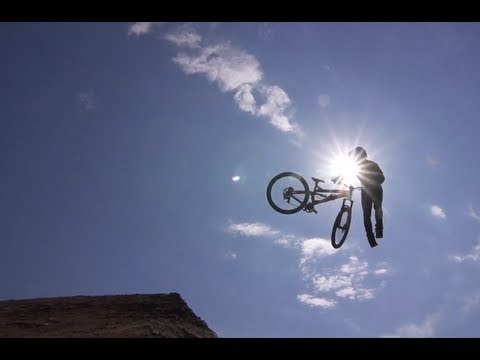 Speed & Style Coverage : Crankworx Whistler 2013
