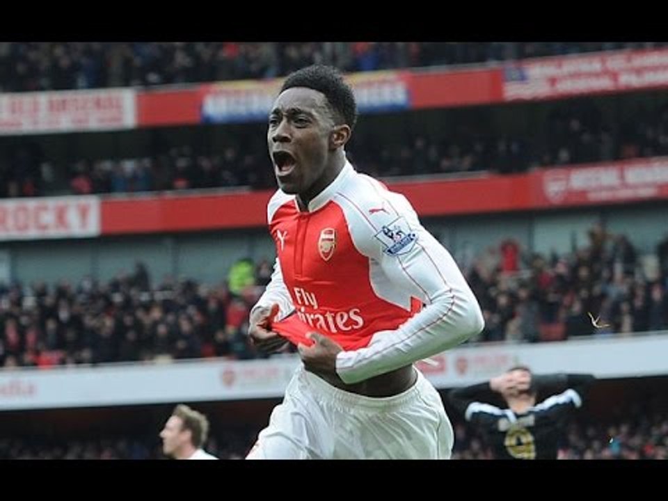 Danny Welbeck Should Start Up Front! | Man Utd v Arsenal