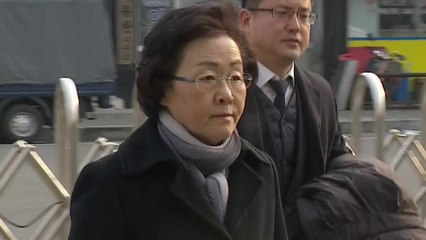 '취업 청탁' 신연희 14시간 조사 "묵묵부답" / YTN