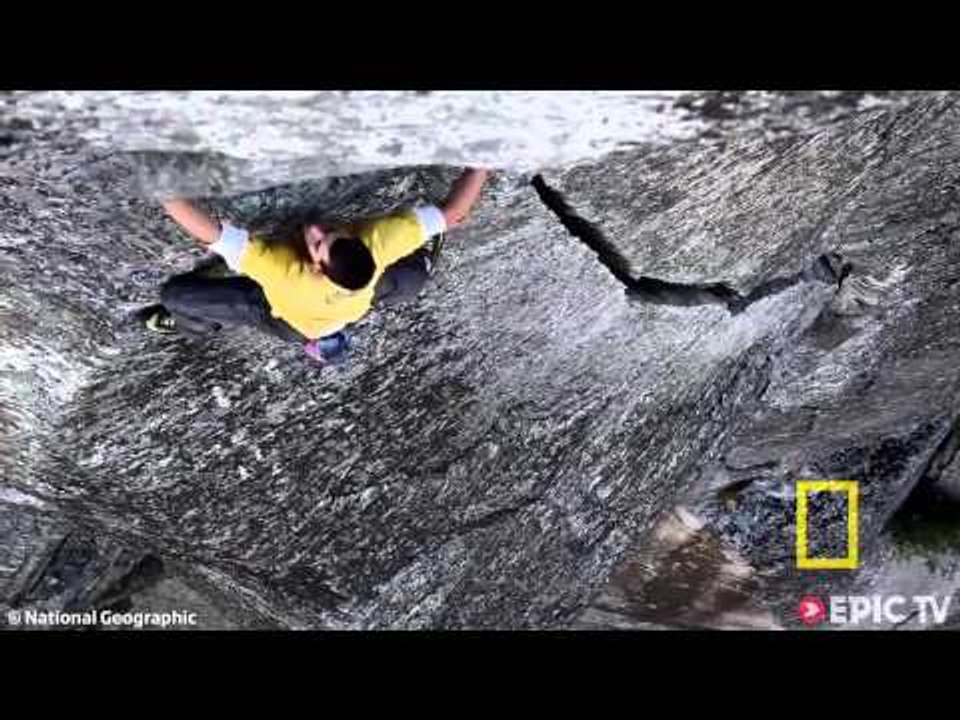 Alex Honnold, Free Solo Climb On Skyscraper | EpicTV Climbing Daily, Ep. 172