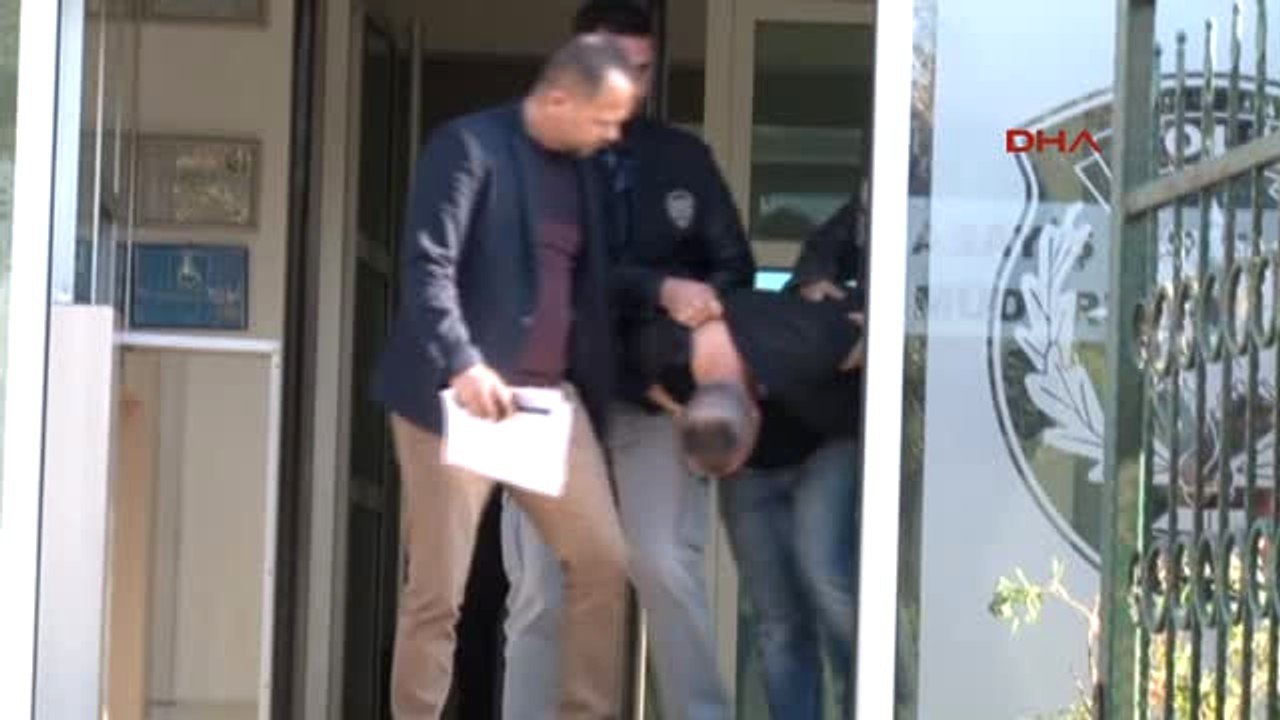 Antalya Çaldığı Çantadan Çıkan Kartla Otobüse Binmiş