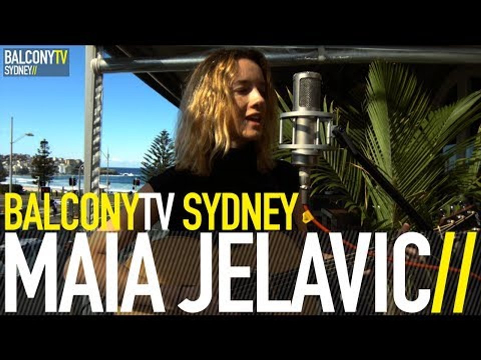 MAIA JELAVIC - BACK I GO (BalconyTV)