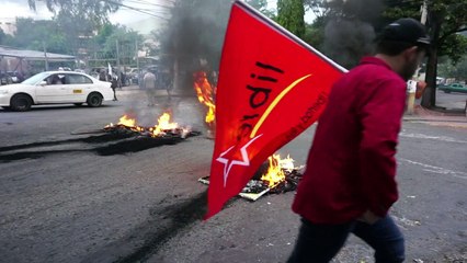 Opositores hondurenhos vão às ruas defender vitória eleitoral