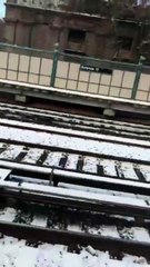 Good Samaritans Rescue Man From Subway Tracks