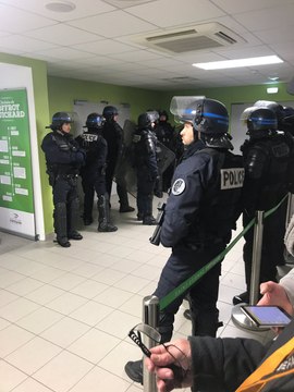 ASSE-Monaco : Les incidents d'après match à l'extérieur de Geoffroy-Guichard