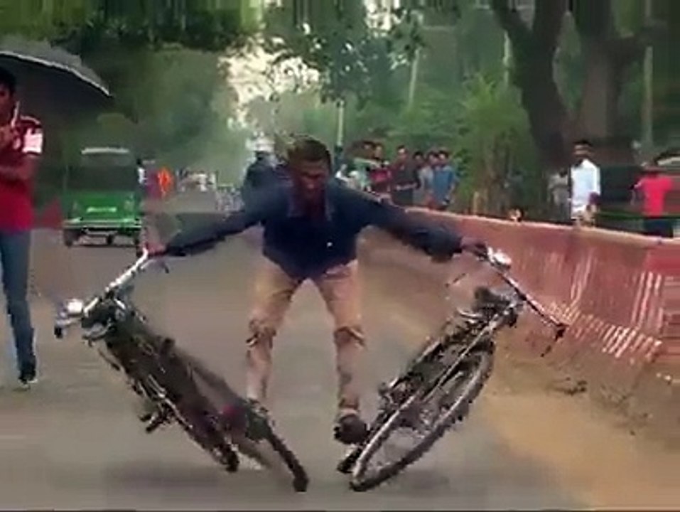 Bicycle stunt