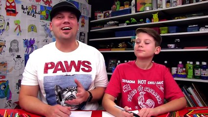 How To Draw A Cartoon Christmas Elf-UZSWa7gPLuc