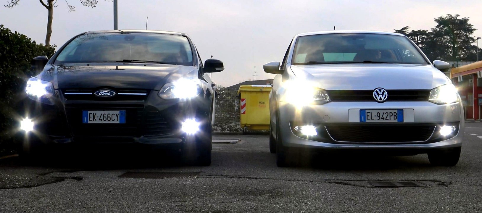 FORD FOCUS LED LIGHTS Vs VW POLO XENON LIGHTS