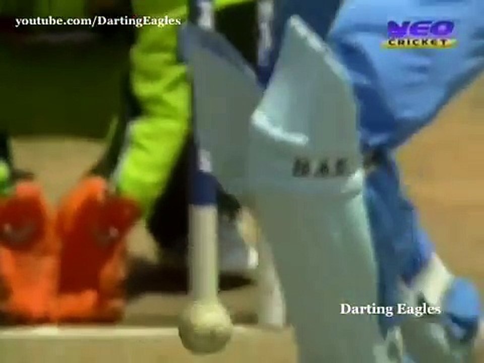 Dhoni vs Pakistan  6,6,6,6,6,6,6,6,6,6,6,6,6,6 - 14 Epic Sixes  MONSTER HITS OUT OF THE PARK