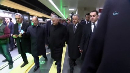 Cumhurbaşkanı Erdoğan Türkiye'nin Sürücüsüz İlk Metro Hattını Test Etti