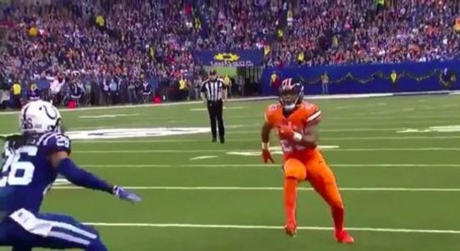 Broncos' Running Back Hurdles Colts' Defender, Makes Him Look Silly