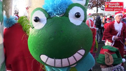 VIDEO. Poitiers : 1200 pères Noël dans la course