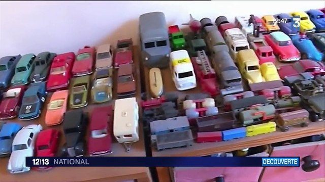 Manche : un collectionneur fasciné par les voitures miniatures
