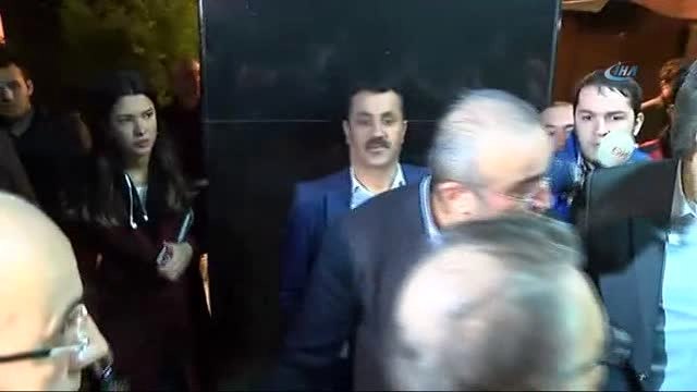 Mesut Yılmaz, Oğlunun Cenazesinin Bulunduğu Hastaneye Geldi