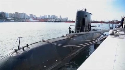 ARA San Juan: Argentina sacks navy chief over submarine tragedy