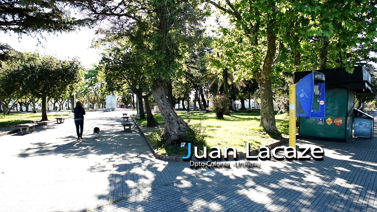 Juan Lacaze Opuestos de una Ciudad