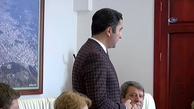 Sultan Camii Kubbe ve Minarelerinden 6 Ton Mesir Saçılacak- Mesir Festivaline 2 Milyon 200 TL'lik...