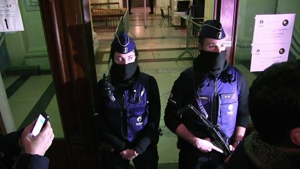 Adiado julgamento de envolvido nos ataques de Paris