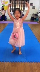 Câu lạc bộ người mẫu dành cho bé  - Phần 1