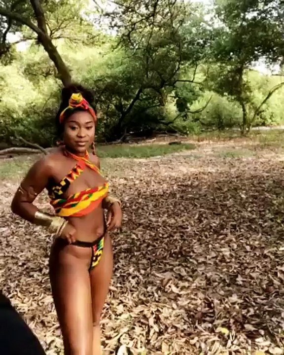 EFIA ODO SHOWS HER BODY