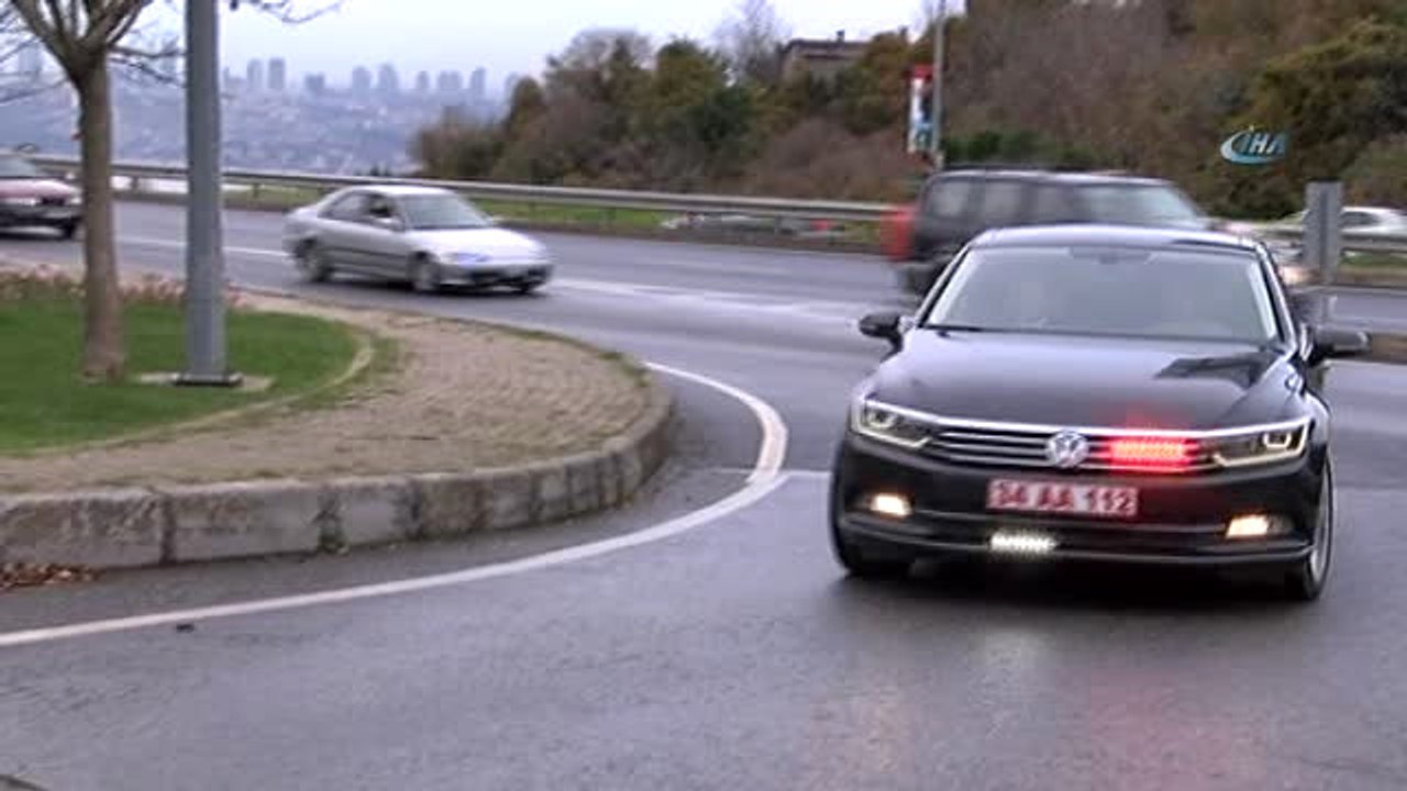 Vali Vasip Şahin'den Mesut Yılmaz'a Taziye Ziyareti