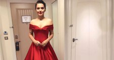 Rüküşlüğü ile Bilinen Demet Akalın'ın Kırmızı Elbisesi Sosyal Medyaya Damga Vurdu