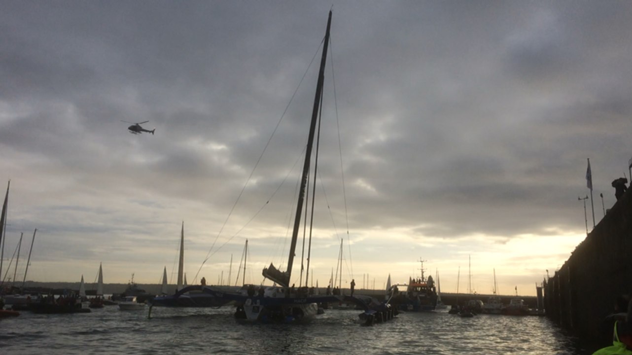 Gabart. François Gabart fête son record du Tour du Monde