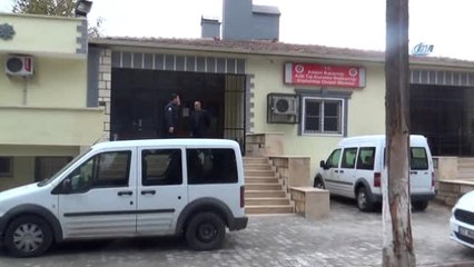 Gaziantep'te Buz Kalıbı ile Birlikte Parka Bırakılan Bebek Cesedinden Dna Örneği Alındı