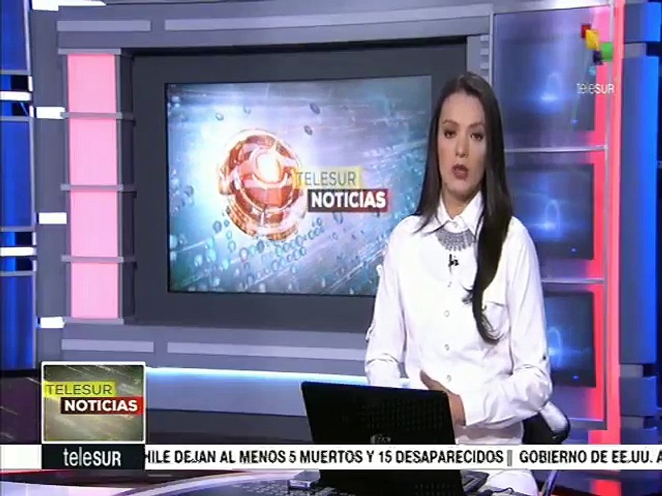 Manifestantes peruanos exigen la renuncia del presidente