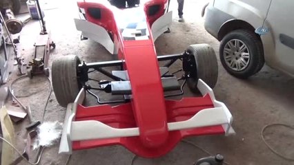 Kaporta Ustası Hurdadan 'Formula 1' Aracı Yaptı