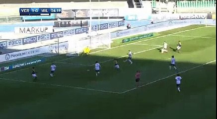 Verona vs AC Milan - Moise Kean