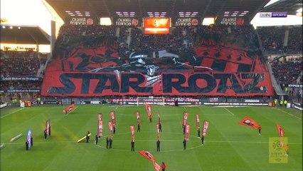 Tải video: Ligue 1: Rennes' wonderful Star Wars tifo before clash with PSG