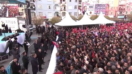 Erdoğan: "Sınırlarımızın Dibinde Terör Yuvaları Kurulmasına İzin Vermeyeceğiz"