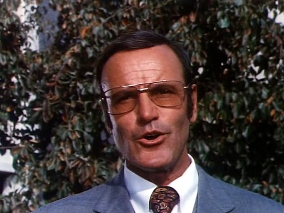 Steve Austin  S01E04