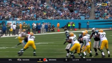 Aaron Rodgers completes his first pass since injury for a first down