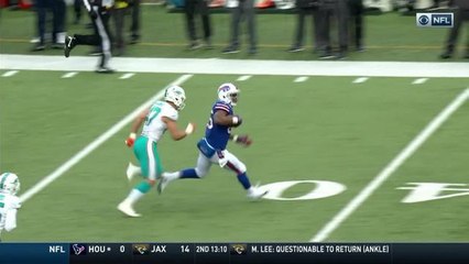 Charles Clay breaks tackle, turns short catch into 21-yard play