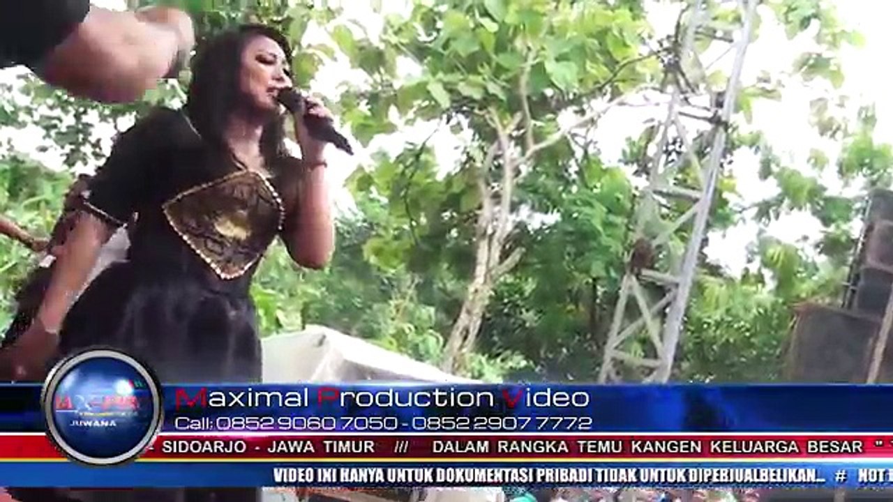 BEDA USIA  DEVI ALDIVA & GERRY MAHESA NEW PALLAPA TOMPE 2017