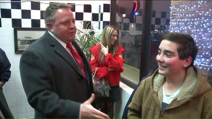 Teen Gets New `Make America Great Again` Hat With President`s Autograph Af