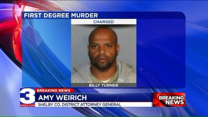 Lorenzen Wright`s Mother Lights Fireworks at Gravesite to Celebrate Ex-Wife`s Arrest